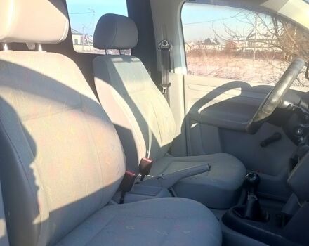 Фольксваген Кадди, объемом двигателя 2 л и пробегом 400 тыс. км за 5600 $, фото 5 на Automoto.ua