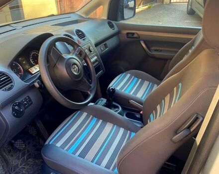 Фольксваген Кадди, объемом двигателя 1.6 л и пробегом 157 тыс. км за 9400 $, фото 1 на Automoto.ua