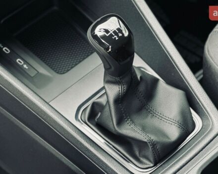 купить новое авто Фольксваген Кадди 2025 года от официального дилера Автодім Атлант на Вацлава Гавела Фольксваген фото