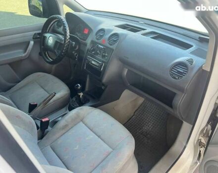 Фольксваген Кадди, объемом двигателя 1.6 л и пробегом 394 тыс. км за 3850 $, фото 13 на Automoto.ua