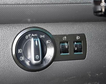 Фольксваген Кадди, объемом двигателя 2 л и пробегом 290 тыс. км за 5200 $, фото 25 на Automoto.ua