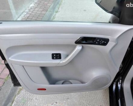 Фольксваген Кадди, объемом двигателя 2 л и пробегом 290 тыс. км за 5200 $, фото 13 на Automoto.ua