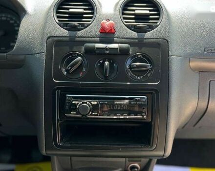 Фольксваген Кадди, объемом двигателя 2 л и пробегом 260 тыс. км за 6900 $, фото 9 на Automoto.ua