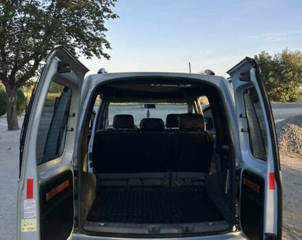 Фольксваген Кадді, об'ємом двигуна 1.9 л та пробігом 175 тис. км за 7300 $, фото 5 на Automoto.ua