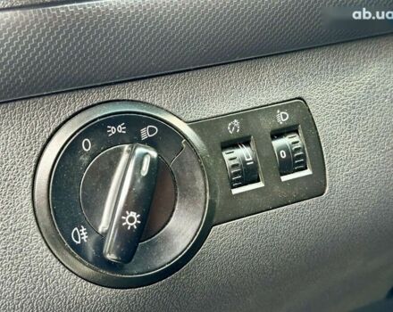 Фольксваген Кадди, объемом двигателя 2 л и пробегом 309 тыс. км за 7800 $, фото 24 на Automoto.ua