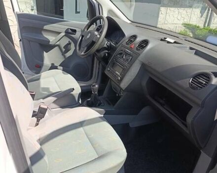 Фольксваген Кадди, объемом двигателя 2 л и пробегом 114 тыс. км за 6740 $, фото 9 на Automoto.ua