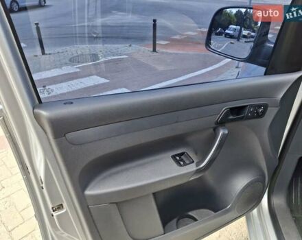 Фольксваген Кадді, об'ємом двигуна 1.6 л та пробігом 234 тис. км за 8300 $, фото 10 на Automoto.ua