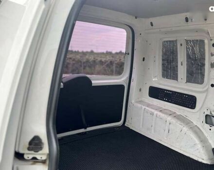 Фольксваген Кадди, объемом двигателя 1.6 л и пробегом 391 тыс. км за 7200 $, фото 21 на Automoto.ua