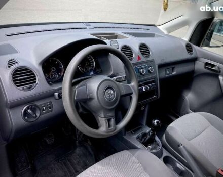 Фольксваген Кадди, объемом двигателя 1.6 л и пробегом 242 тыс. км за 8700 $, фото 14 на Automoto.ua