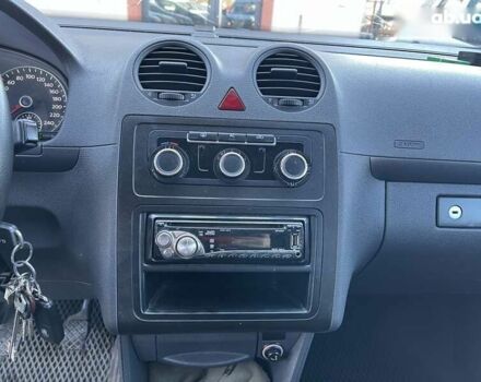 Фольксваген Кадди, объемом двигателя 1.6 л и пробегом 292 тыс. км за 9700 $, фото 11 на Automoto.ua