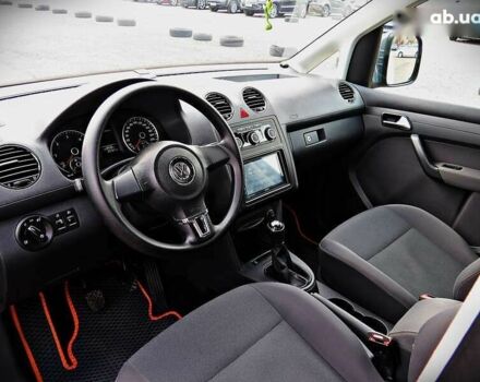 Фольксваген Кадди, объемом двигателя 1.6 л и пробегом 207 тыс. км за 10550 $, фото 5 на Automoto.ua