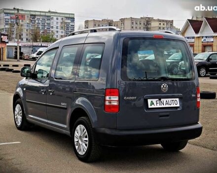 Фольксваген Кадди, объемом двигателя 1.6 л и пробегом 207 тыс. км за 10550 $, фото 3 на Automoto.ua