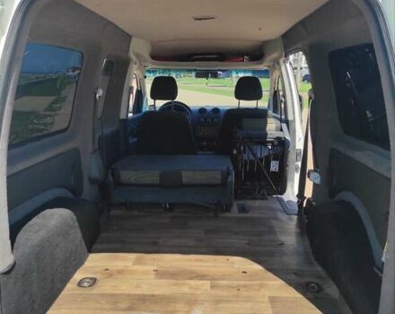 Фольксваген Кадді, об'ємом двигуна 1.9 л та пробігом 200 тис. км за 11000 $, фото 15 на Automoto.ua