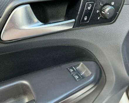 Фольксваген Кадди, объемом двигателя 1.6 л и пробегом 205 тыс. км за 9500 $, фото 7 на Automoto.ua