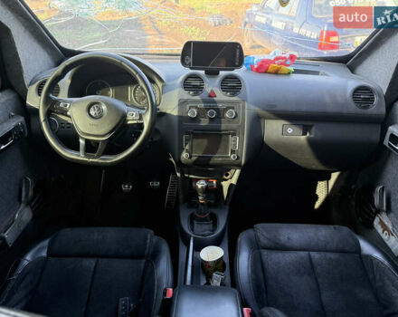 Фольксваген Кадди, объемом двигателя 2 л и пробегом 270 тыс. км за 11500 $, фото 4 на Automoto.ua