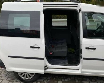 Фольксваген Кадди 2015 в Виннице на Automoto.ua Фольксваген Кадди, объемом двигателя 2 л и пробегом 142 тыс. км за 11700 $, фото 24 на Automoto.ua