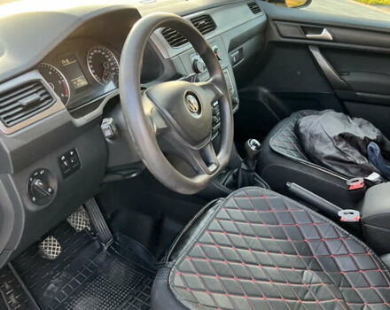 Фольксваген Кадди, объемом двигателя 1.97 л и пробегом 211 тыс. км за 15500 $, фото 9 на Automoto.ua