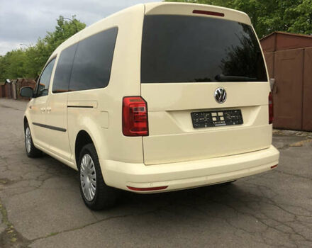 Фольксваген Кадди, объемом двигателя 2 л и пробегом 236 тыс. км за 14600 $, фото 9 на Automoto.ua