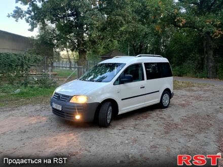 Фольксваген Кадди, объемом двигателя 1.9 л и пробегом 325 тыс. км за 5700 $, фото 1 на Automoto.ua