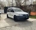Білий Фольксваген Caddy пасс., об'ємом двигуна 14 л та пробігом 360 тис. км за 4700 $, фото 1 на Automoto.ua
