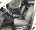 Белый Фольксваген Кадди пасс., объемом двигателя 2 л и пробегом 253 тыс. км за 14699 $, фото 6 на Automoto.ua