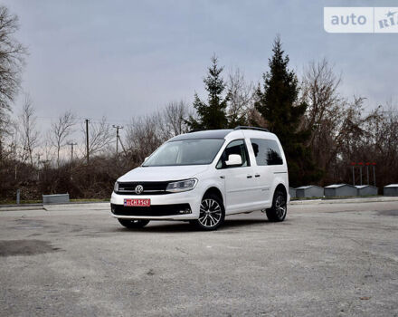 Білий Фольксваген Caddy пасс., об'ємом двигуна 2 л та пробігом 213 тис. км за 17200 $, фото 71 на Automoto.ua