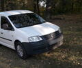 Білий Фольксваген Caddy пасс., об'ємом двигуна 2 л та пробігом 200 тис. км за 8500 $, фото 1 на Automoto.ua