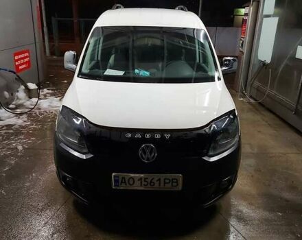 Білий Фольксваген Caddy пасс., об'ємом двигуна 1.6 л та пробігом 232 тис. км за 9700 $, фото 5 на Automoto.ua