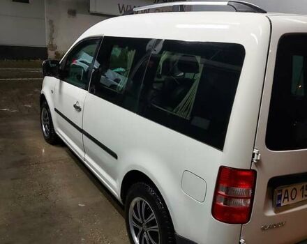 Білий Фольксваген Caddy пасс., об'ємом двигуна 1.6 л та пробігом 232 тис. км за 9700 $, фото 3 на Automoto.ua