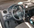 Білий Фольксваген Caddy пасс., об'ємом двигуна 1.6 л та пробігом 232 тис. км за 9700 $, фото 10 на Automoto.ua