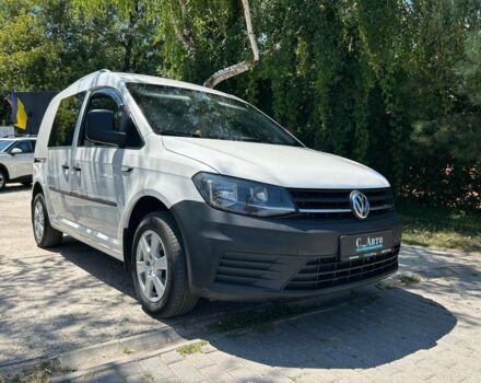 Белый Фольксваген Кадди пасс., объемом двигателя 2 л и пробегом 222 тыс. км за 11600 $, фото 1 на Automoto.ua