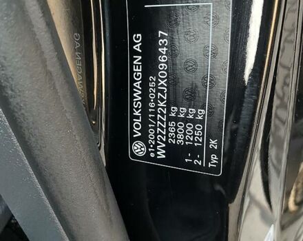 Черный Фольксваген Кадди пасс., объемом двигателя 2 л и пробегом 186 тыс. км за 16500 $, фото 28 на Automoto.ua