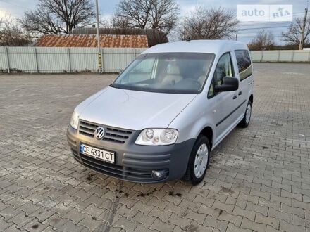 Фольксваген Caddy пасс. 2010 у Чернівцях на Automoto.ua Сірий Фольксваген Caddy пасс., об'ємом двигуна 1.9 л та пробігом 199 тис. км за 9700 $, фото 1 на Automoto.ua