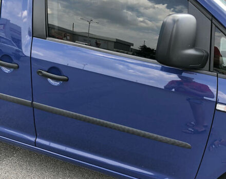Синій Фольксваген Caddy пасс., об'ємом двигуна 2 л та пробігом 221 тис. км за 13800 $, фото 32 на Automoto.ua