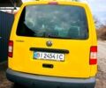 Жовтий Фольксваген Кадді, об'ємом двигуна 2 л та пробігом 325 тис. км за 4900 $, фото 1 на Automoto.ua