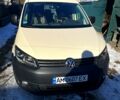 Желтый Фольксваген Кадди, объемом двигателя 1.6 л и пробегом 372 тыс. км за 9500 $, фото 1 на Automoto.ua