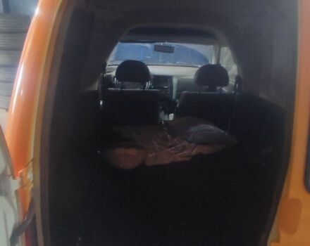 Жовтий Фольксваген Кадді, об'ємом двигуна 1.9 л та пробігом 140 тис. км за 2550 $, фото 2 на Automoto.ua