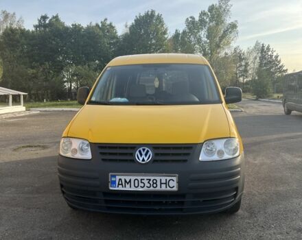 Желтый Фольксваген Кадди, объемом двигателя 2 л и пробегом 182 тыс. км за 6500 $, фото 1 на Automoto.ua