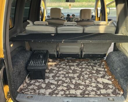 Желтый Фольксваген Кадди, объемом двигателя 2 л и пробегом 182 тыс. км за 6500 $, фото 7 на Automoto.ua