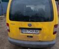 Желтый Фольксваген Кадди, объемом двигателя 2 л и пробегом 308 тыс. км за 3500 $, фото 2 на Automoto.ua