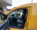 Жовтий Фольксваген Кадді, об'ємом двигуна 2 л та пробігом 262 тис. км за 11800 $, фото 2 на Automoto.ua