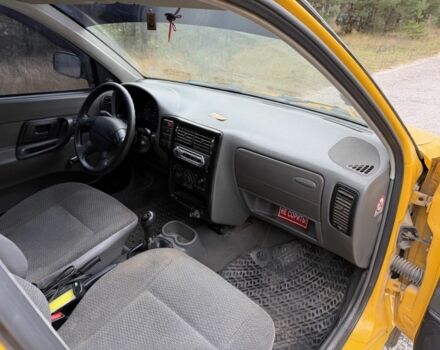 Жовтий Фольксваген Кадді, об'ємом двигуна 1.9 л та пробігом 195 тис. км за 2250 $, фото 10 на Automoto.ua