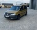 Желтый Фольксваген Кадди, объемом двигателя 1.97 л и пробегом 340 тыс. км за 3000 $, фото 1 на Automoto.ua