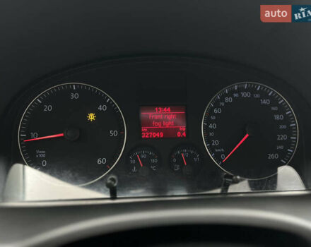 Желтый Фольксваген Кадди, объемом двигателя 2 л и пробегом 327 тыс. км за 6999 $, фото 8 на Automoto.ua