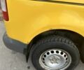 Желтый Фольксваген Кадди, объемом двигателя 2 л и пробегом 200 тыс. км за 3890 $, фото 14 на Automoto.ua