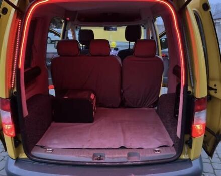 Жовтий Фольксваген Кадді, об'ємом двигуна 1.97 л та пробігом 270 тис. км за 3800 $, фото 9 на Automoto.ua