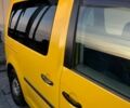 Желтый Фольксваген Кадди, объемом двигателя 2 л и пробегом 248 тыс. км за 4250 $, фото 3 на Automoto.ua