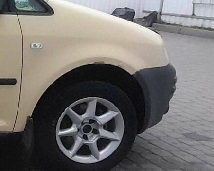 Фольксваген Кадди 2005 в Черкассах на Automoto.ua Желтый Фольксваген Кадди, объемом двигателя 1.9 л и пробегом 350 тыс. км за 5600 $, фото 3 на Automoto.ua
