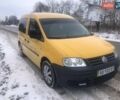 Желтый Фольксваген Кадди, объемом двигателя 1.97 л и пробегом 250 тыс. км за 4200 $, фото 1 на Automoto.ua