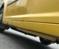 Желтый Фольксваген Кадди, объемом двигателя 2 л и пробегом 200 тыс. км за 3890 $, фото 5 на Automoto.ua